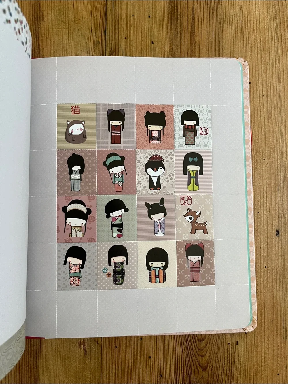 Kokeshi Style: Design Your Own Kokeshi Fashions By Annelore Parot HC Book
